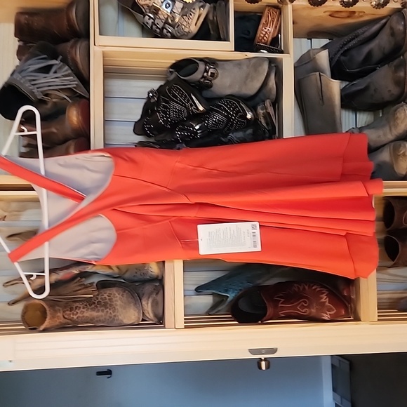 Lululemon court crush dress - Picture 5 of 6